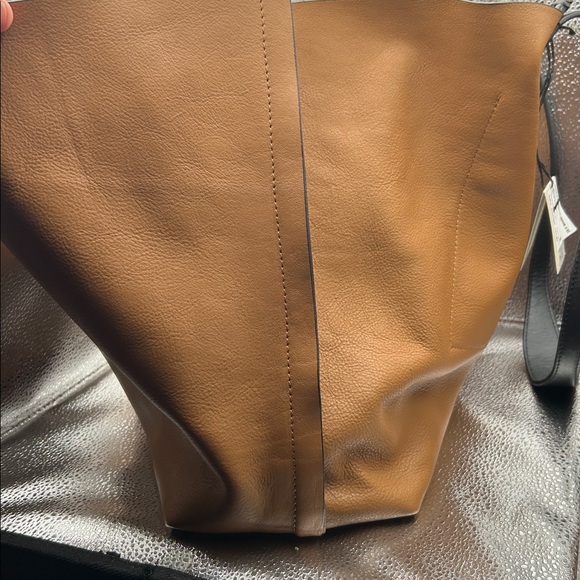 ALL SAINTS PHEONIX SPACIOUS LEATHER TOTE BAG - Picture 3 of 14